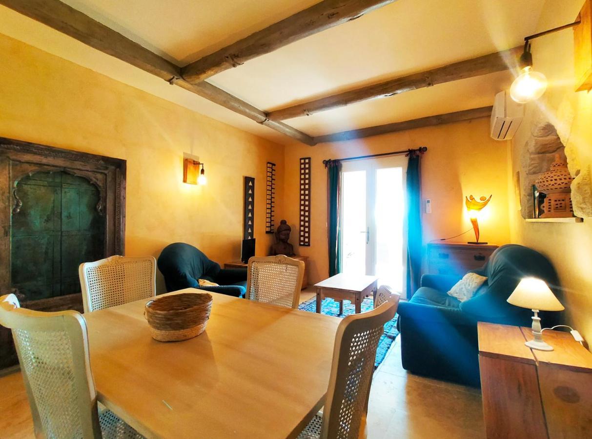 Mas Des Broussonnetiers Apartment Barjac  Luaran gambar